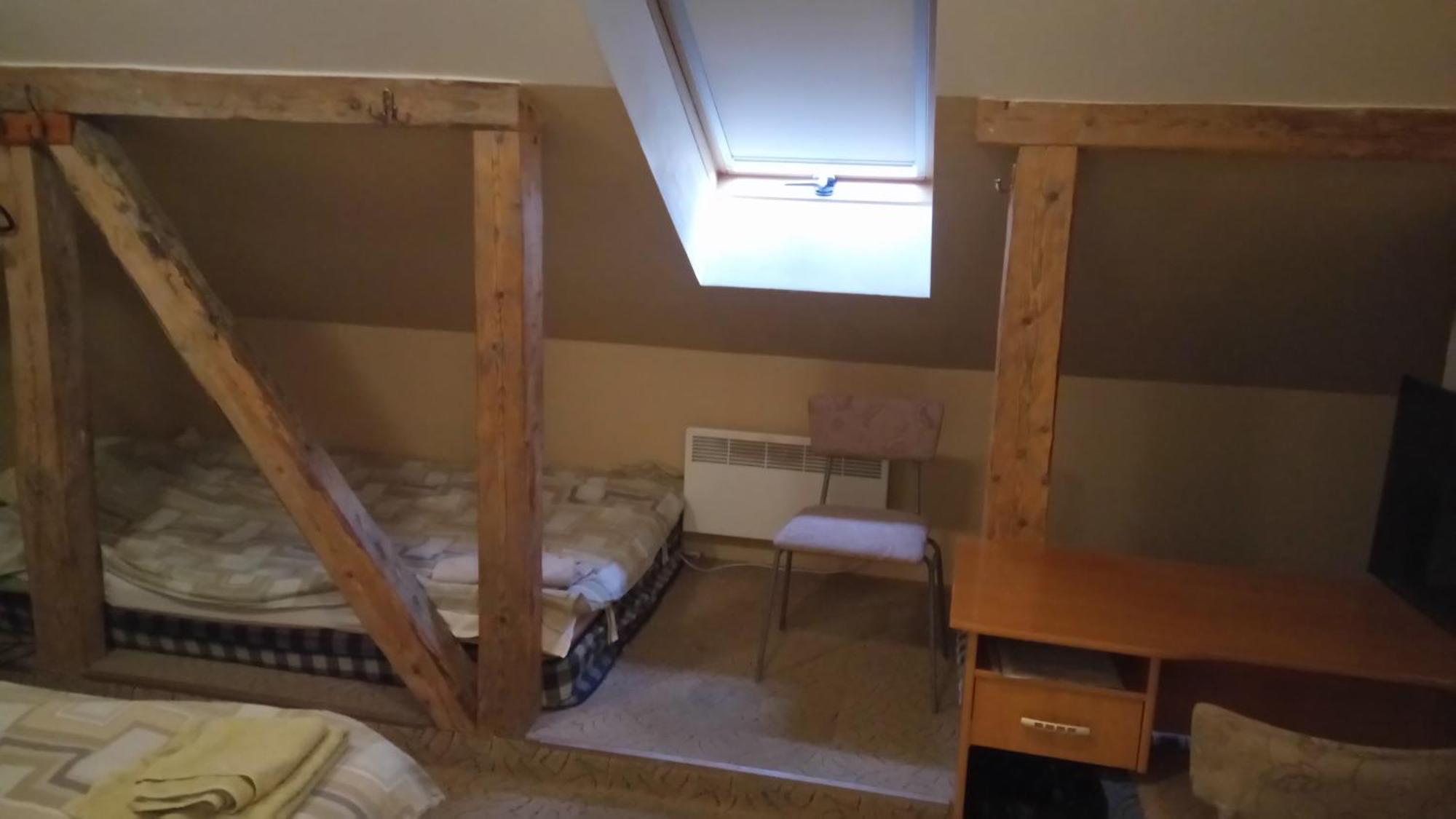 Vana Postimaja Accommodation Suure-Jaani Exteriér fotografie
