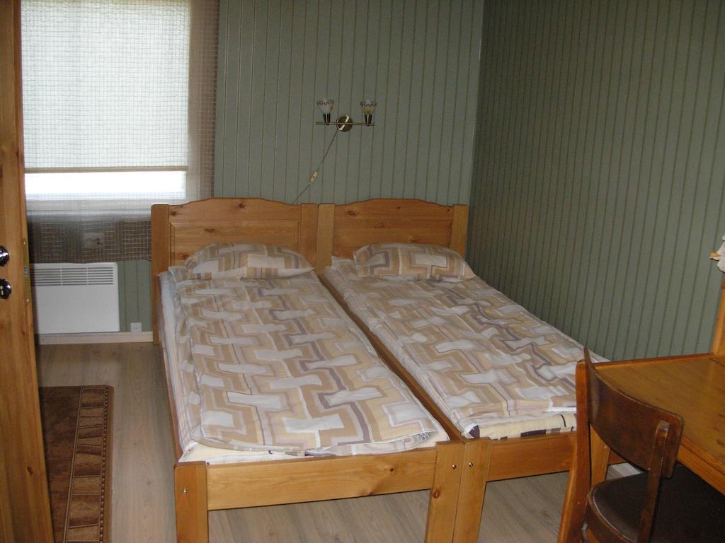 Vana Postimaja Accommodation Suure-Jaani Pokoj fotografie